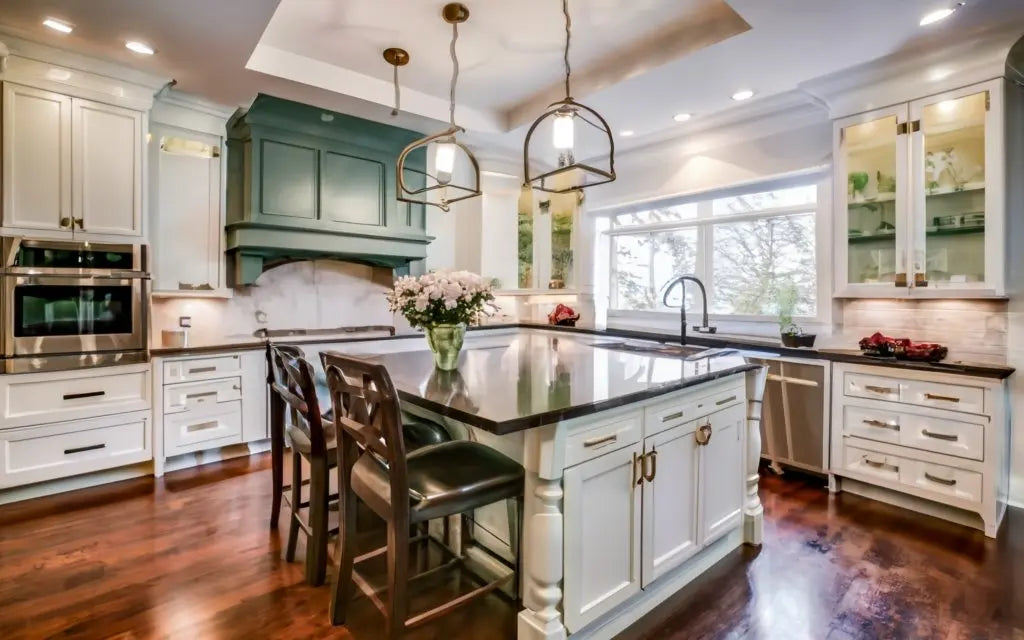 Enhance-the-Look-of-Your-Shaker-Cabinets-with-Crown-Molding Sweet Home Vibes